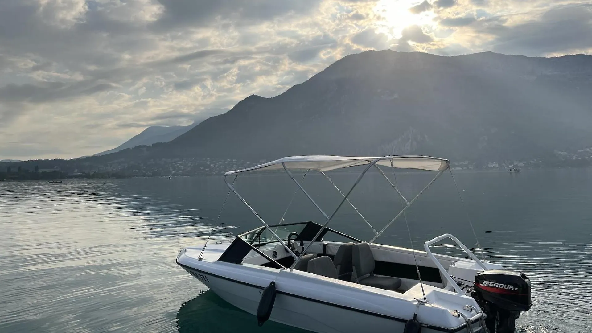 Ferienwohnung T2 Elegant Vert-Bois Annecy Frankreich